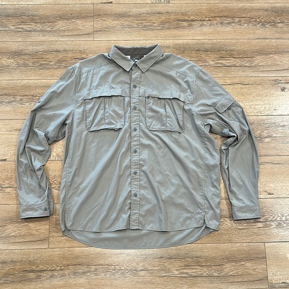 REI Men's Beige Button-Up Shirt - Picture 1 of 6